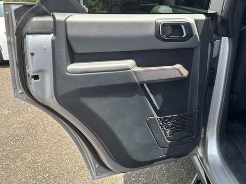 Used 2021 Ford Bronco Black Diamond w/ Sasquatch Package AWD/4WD image 16