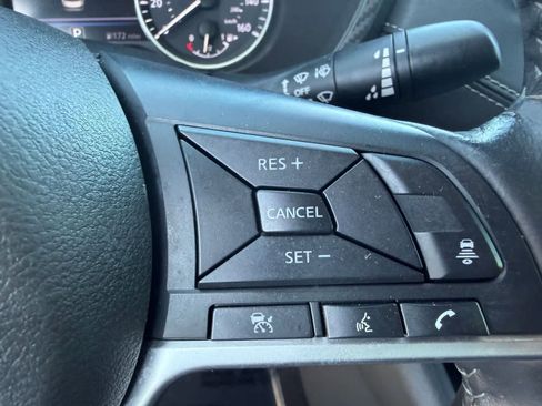 Certified 2022 Nissan Sentra SV w/ All-Weather Package FWD image 19