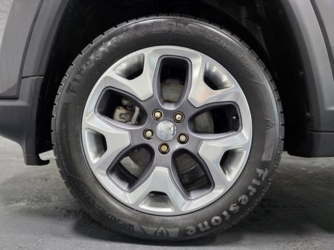 Used 2020 Jeep Compass Limited AWD/4WD image 5