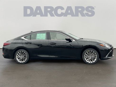 New 2025 Lexus ES 350 Ultra Luxury image 3