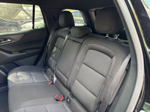 Used 2025 Chevrolet Equinox LT FWD image 37