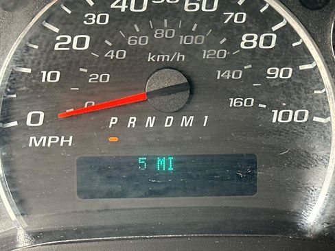 Used 2021 Chevrolet Express 2500 w/ Driver Convenience Package RWD image 29