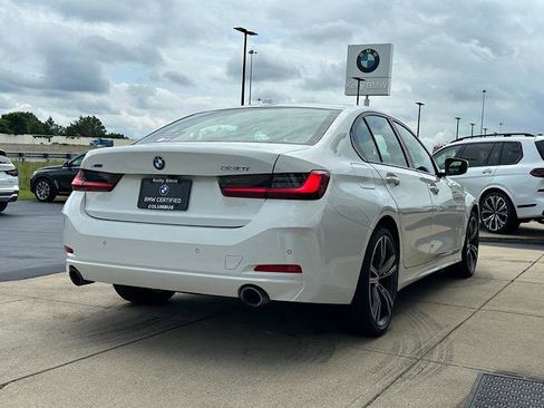 Certified 2023 BMW 330i xDrive Sedan w/ Premium Package AWD/4WD image 9