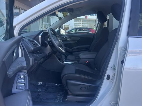 Certified 2023 Subaru Ascent Premium w/ Convenience Package AWD/4WD image 12