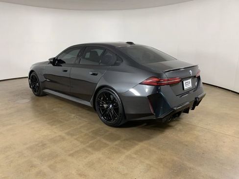 Used 2026 BMW M5 w/ Carbon Package AWD/4WD image 14