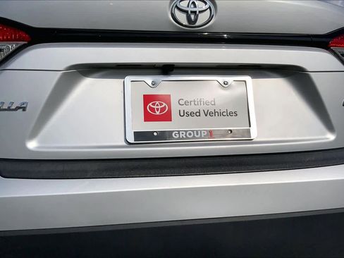 Used 2024 Toyota Corolla LE FWD image 10