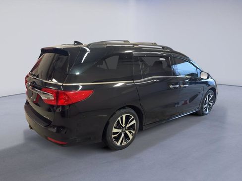 Used 2018 Honda Odyssey Elite image 6