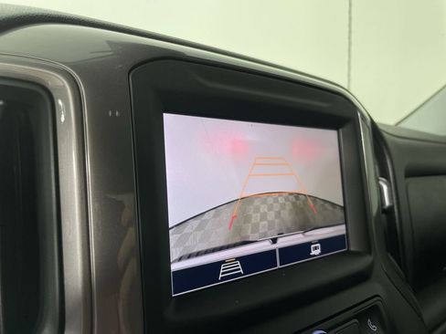 Used 2024 GMC Sierra 2500 Pro w/ Convenience Package image 14