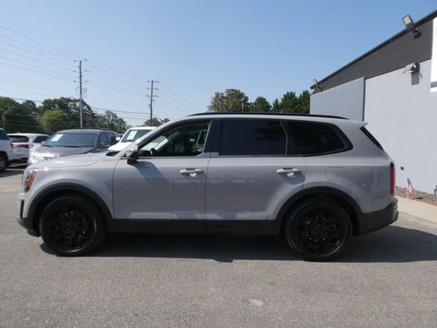 Used 2021 Kia Telluride SX w/ SX Prestige Package AWD/4WD image 8