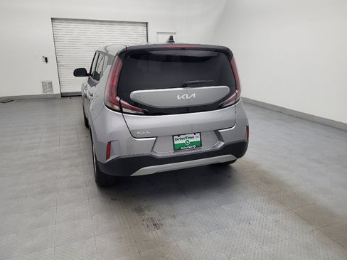 Used 2024 Kia Soul LX w/ Option Group 015 image 6