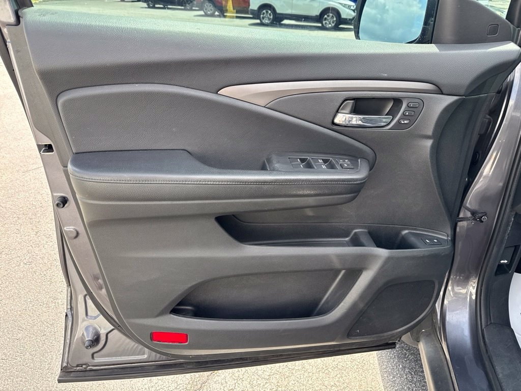 Used 2019 Honda Passport EX-L image 25