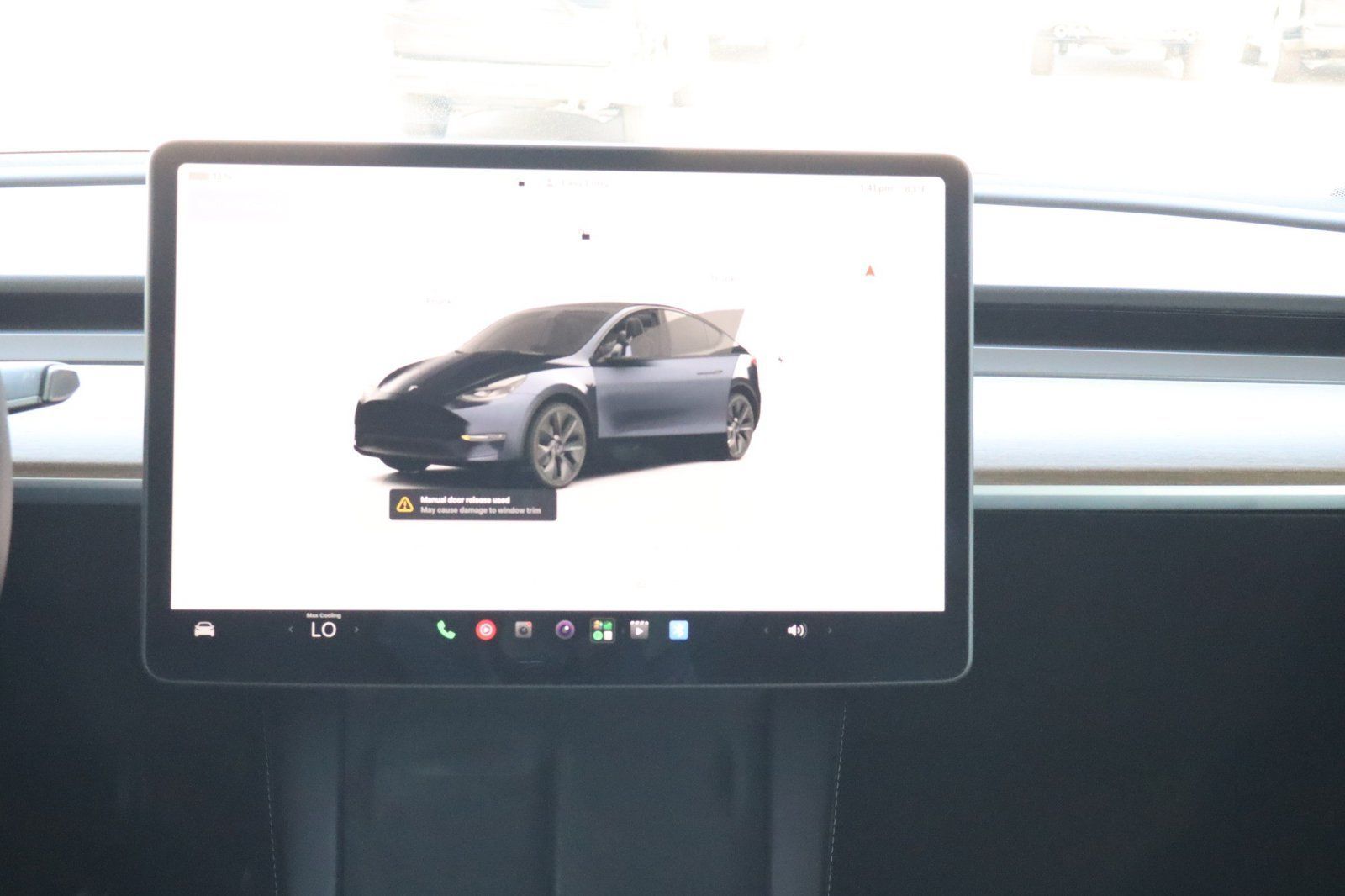 Used 2024 Tesla Model Y Long Range RWD image 30