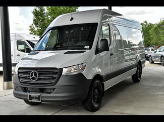 New 2025 Mercedes-Benz Sprinter 2500 video 3