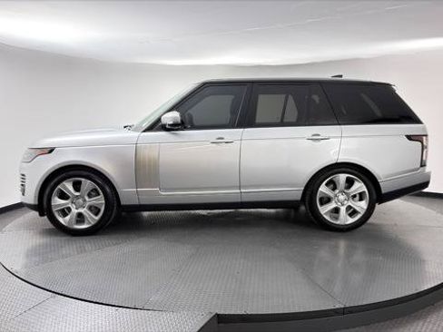 Used 2019 Land Rover Range Rover Supercharged AWD/4WD image 3
