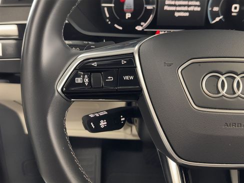 Used 2022 Audi e-tron Premium Plus w/ Premium Plus Package image 21