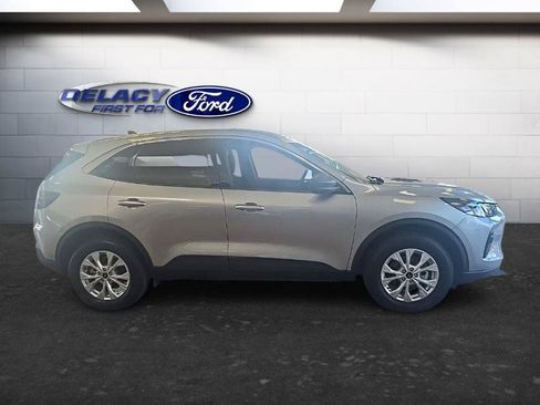 Used 2024 Ford Escape Active AWD/4WD image 8