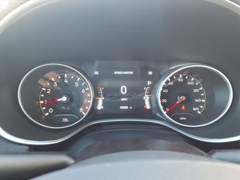 Used 2019 Jeep Compass Limited image 17