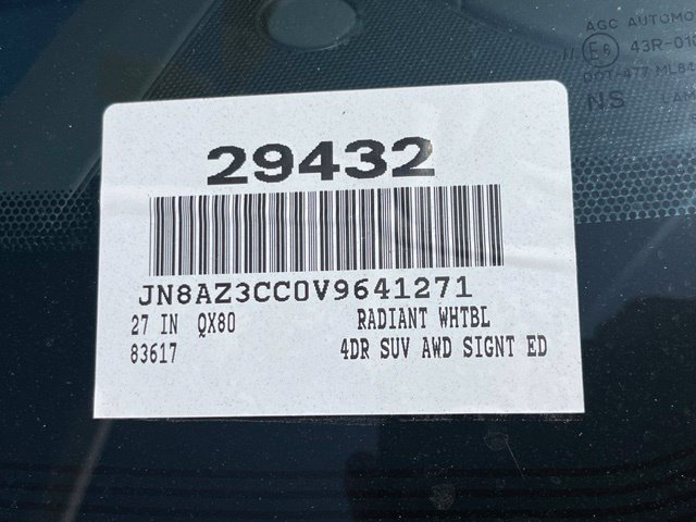 New 2027 INFINITI QX80 Autograph w/ Premium Cargo Package AWD/4WD image 9
