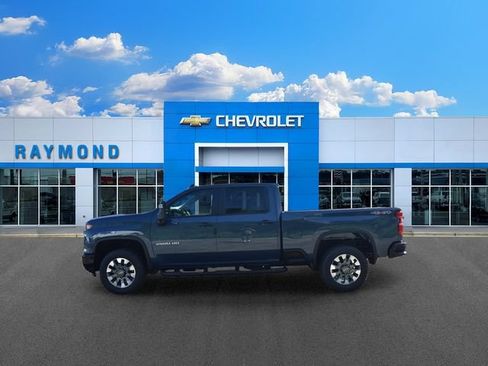 New 2026 Chevrolet Silverado 2500 Custom w/ Custom Value Package AWD/4WD image 7