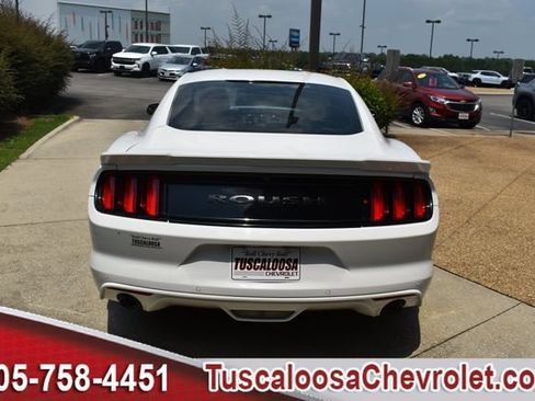 Used 2016 Ford Mustang Coupe w/ Equipment Group 051A RWD image 10