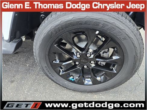 Used 2023 Jeep Wrangler Sahara w/ Safety Group image 34