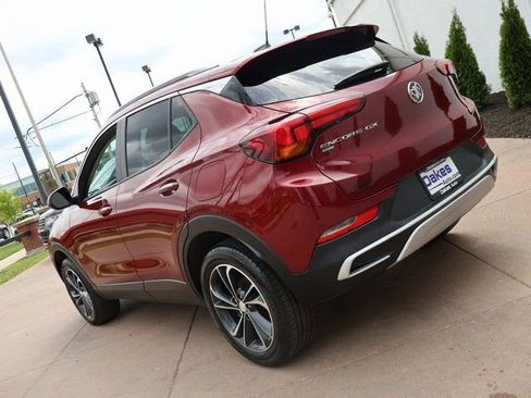 Certified 2023 Buick Encore GX Select AWD/4WD image 5