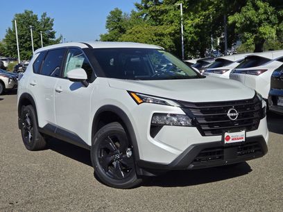New 2026 Nissan Rogue SV w/ Cold Weather Package