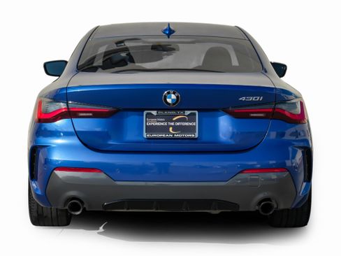Used 2021 BMW 430i Coupe w/ M Sport Package image 9