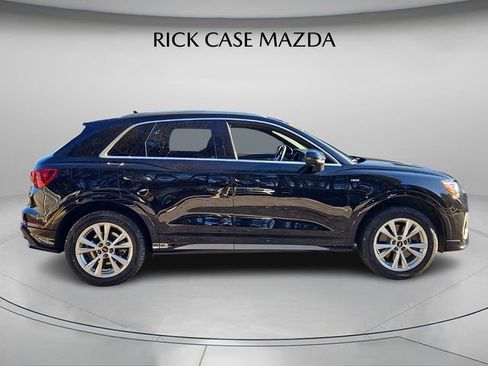 Used 2021 Audi Q3 2.0T Premium w/ Convenience Package image 4