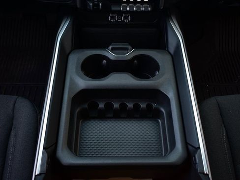 New 2026 RAM 2500 Big Horn AWD/4WD image 37