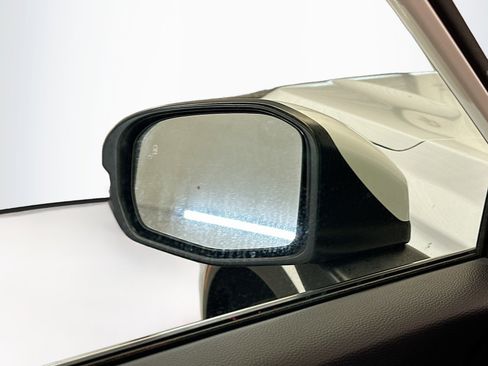 Used 2023 Honda CR-V EX-L image 16