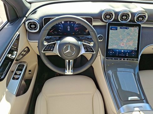 New 2026 Mercedes-Benz GLC 300 4MATIC image 7