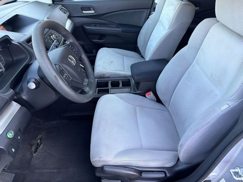 Used 2016 Honda CR-V SE image 5