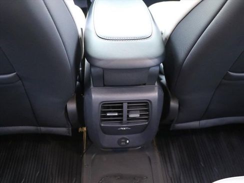 Used 2022 Ford Mustang Mach-E Premium image 15