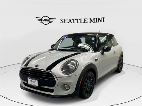 Used 2019 MINI Cooper 2-Door Hardtop FWD image 1