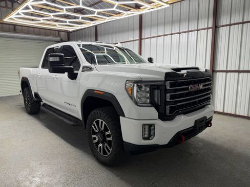 Used 2022 GMC Sierra 2500 AT4 w/ AT4 Premium Plus Package image 1