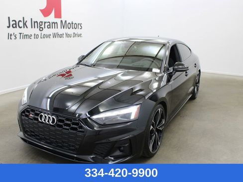 Used 2022 Audi S5 Prestige AWD/4WD image 1