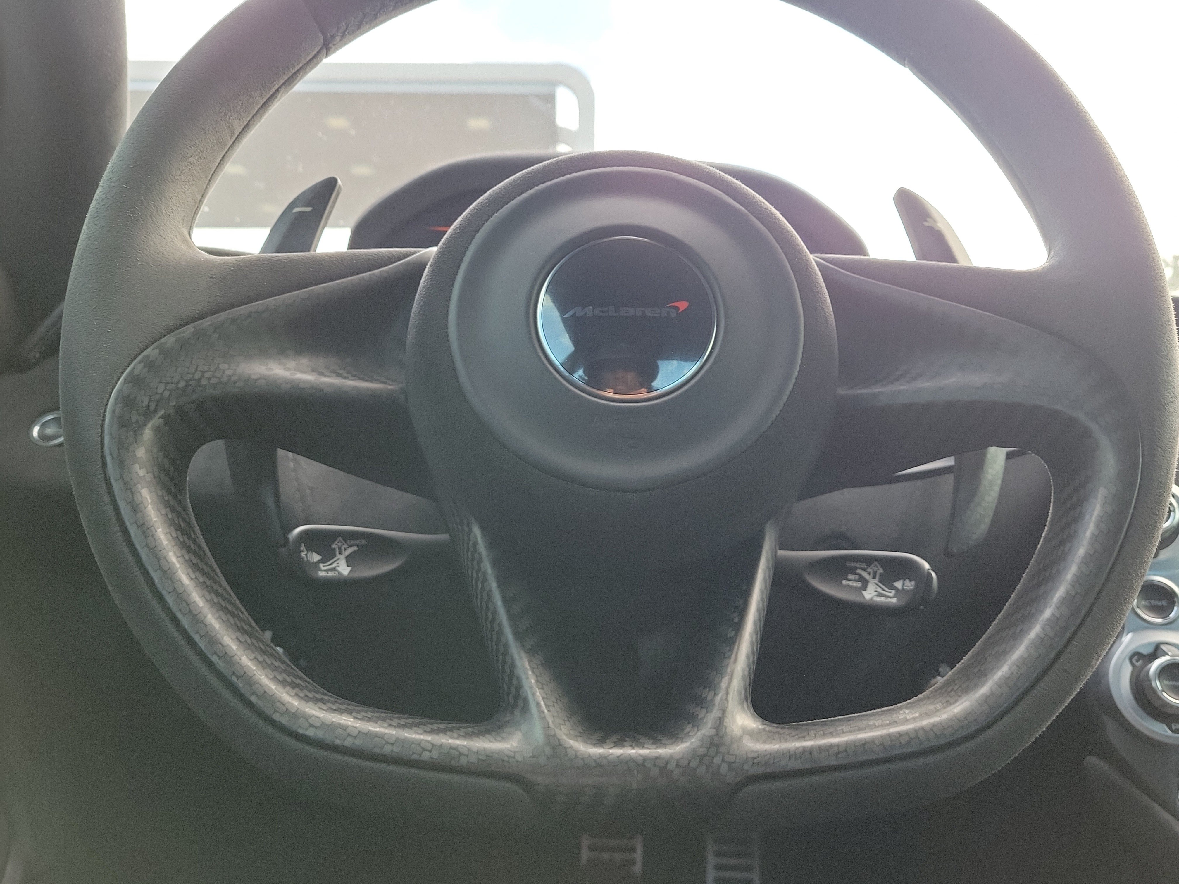 Used 2018 McLaren 720S Luxury RWD image 18