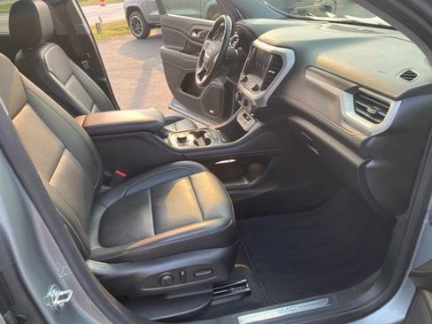 Used 2023 GMC Acadia SLT w/ Elevation Edition AWD/4WD image 43