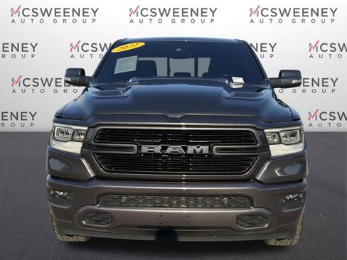 Used 2022 RAM 1500 Laramie w/ Sport Appearance Package AWD/4WD image 8