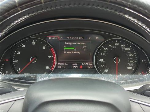 Used 2018 Audi Q7 3.0T Premium Plus w/ Premium Plus Package AWD/4WD image 10