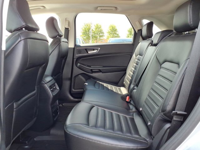 Used 2024 Ford Edge SEL w/ Convenience Package AWD/4WD image 12