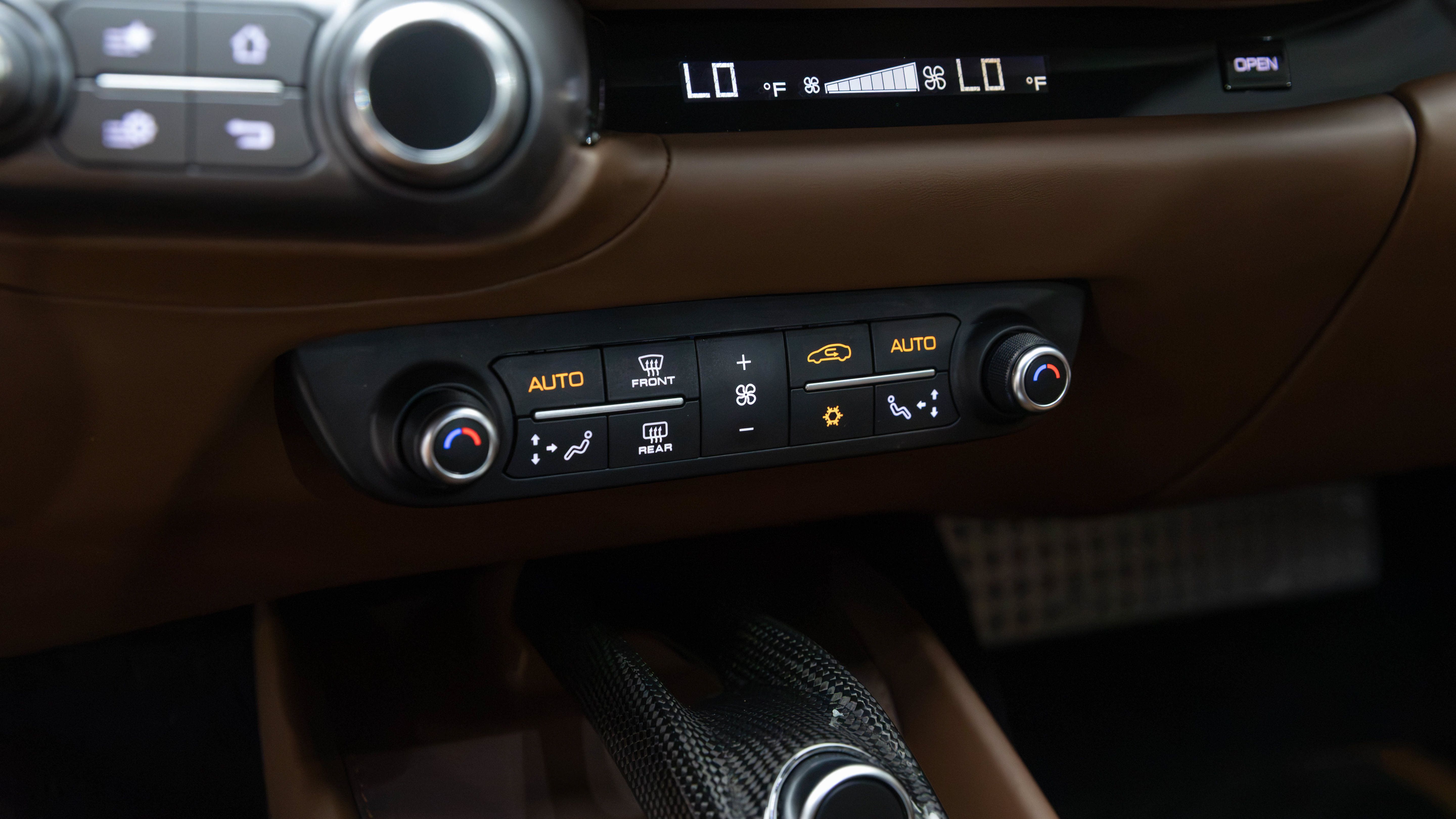 Certified 2023 Ferrari 812 GTS RWD image 19