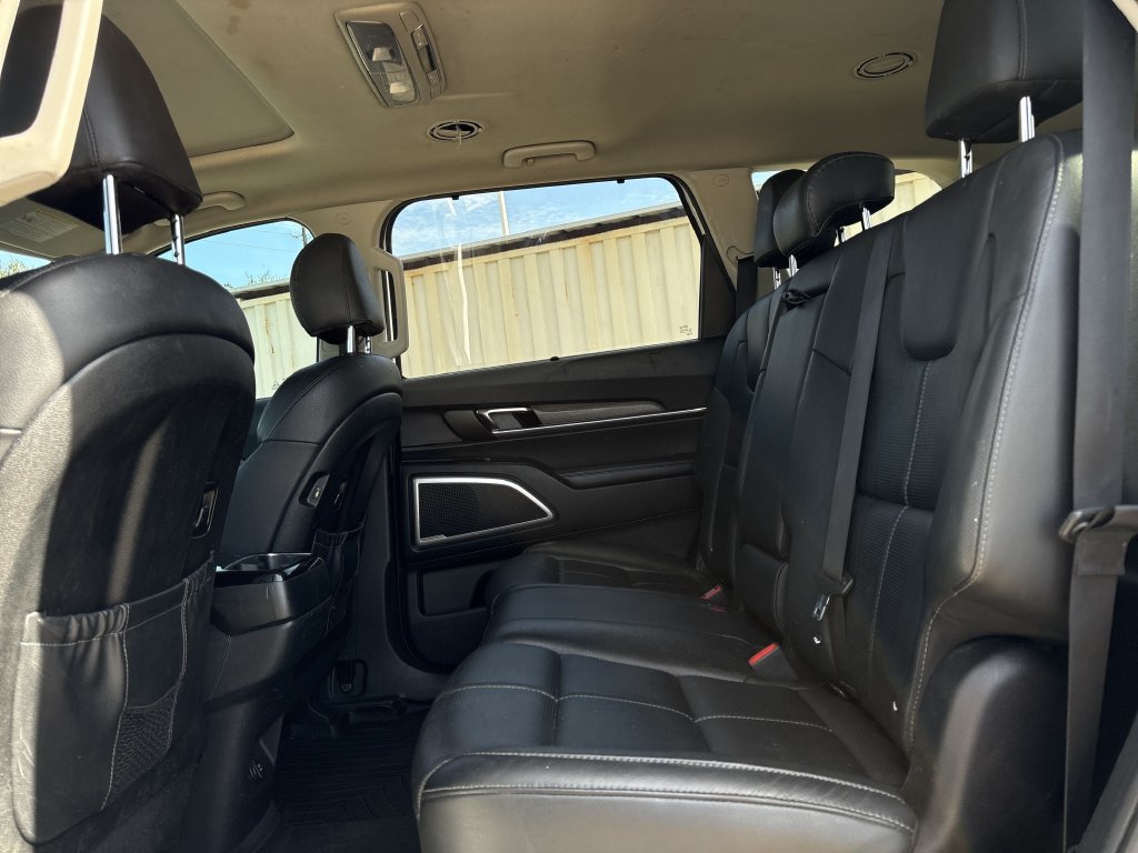 Used 2020 Kia Telluride EX FWD image 25
