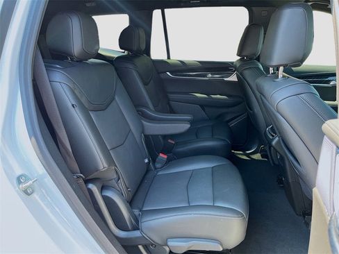 New 2025 Cadillac XT6 Premium Luxury w/ Technology Package image 28