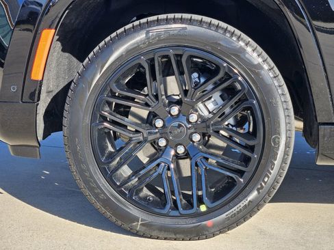 New 2026 Jeep Grand Wagoneer L Limited image 12