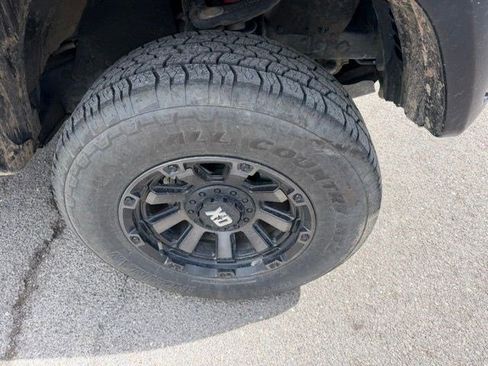 Used 2021 Toyota Tacoma TRD Sport w/ TRD Premium Sport Package image 5