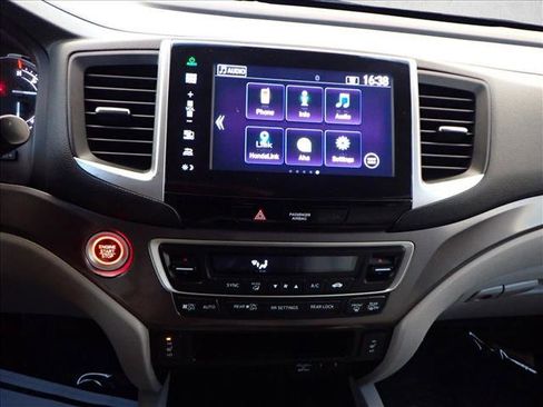 Used 2016 Honda Pilot EX-L image 18