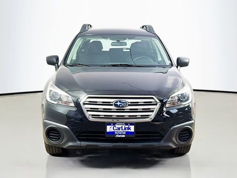 Used 2017 Subaru Outback 2.5i image 2