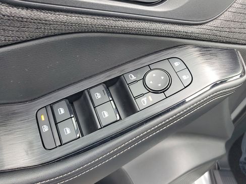 Certified 2022 Nissan Rogue SV image 27